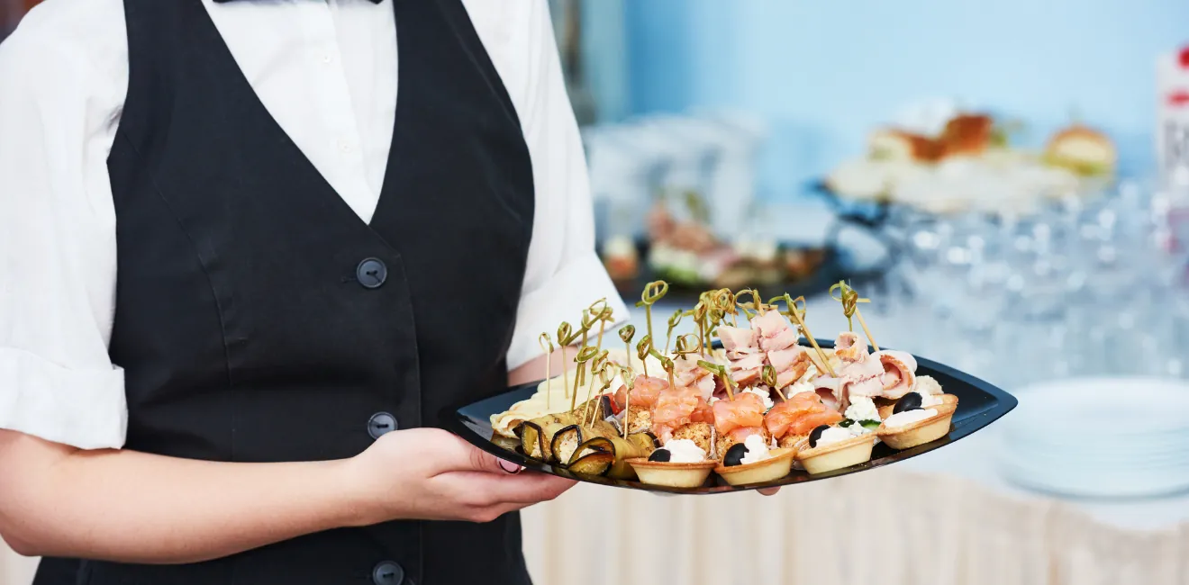 Qué incluye el servicio de catering