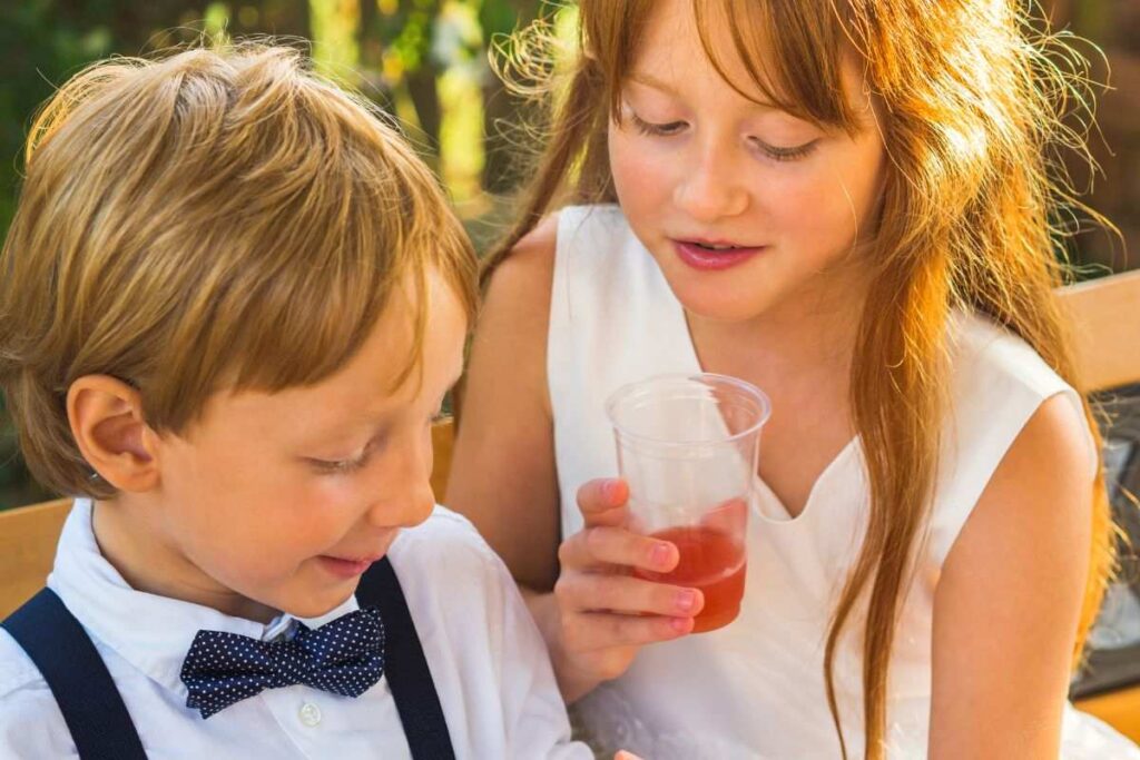 como entretener a los niños en las bodas